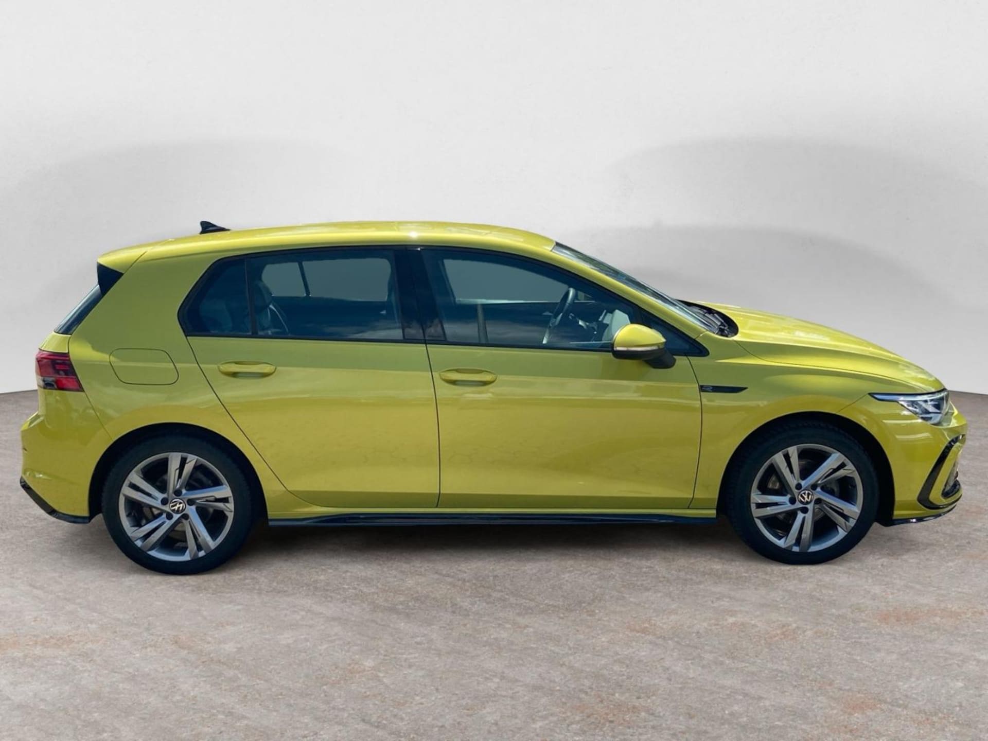 Volkswagen Golf R-Line