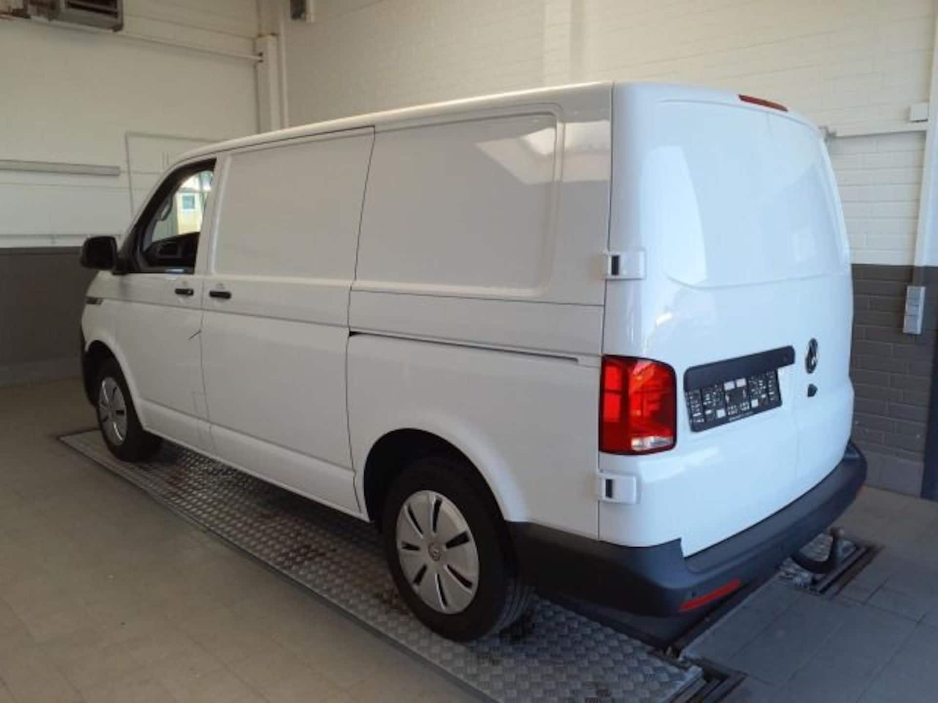 Volkswagen T6.1 Transporter Kasten kurzer Radstand