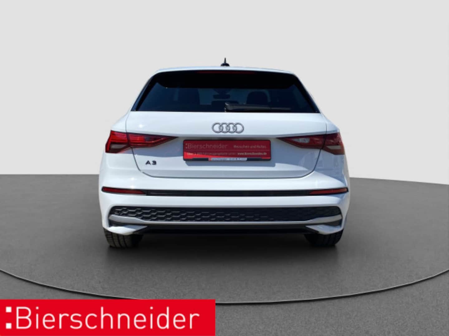 Bild über Audi A3 Sportback 30 TFSI S tronic - für weitere Informationen kontaktieren Sie den Audi Partner