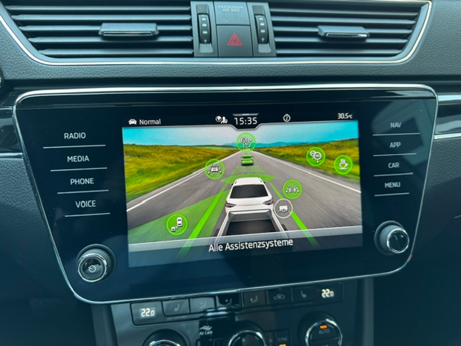 Skoda Superb Combi Laurin & Klement