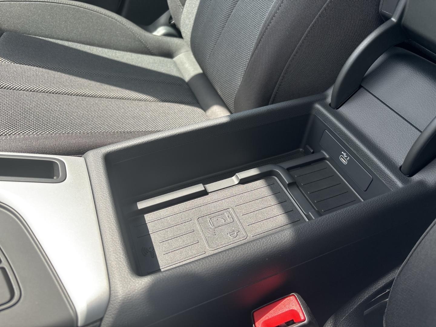 Bild über Audi A4 Avant S line 35 TDI S tronic - für weitere Informationen kontaktieren Sie den Audi Partner