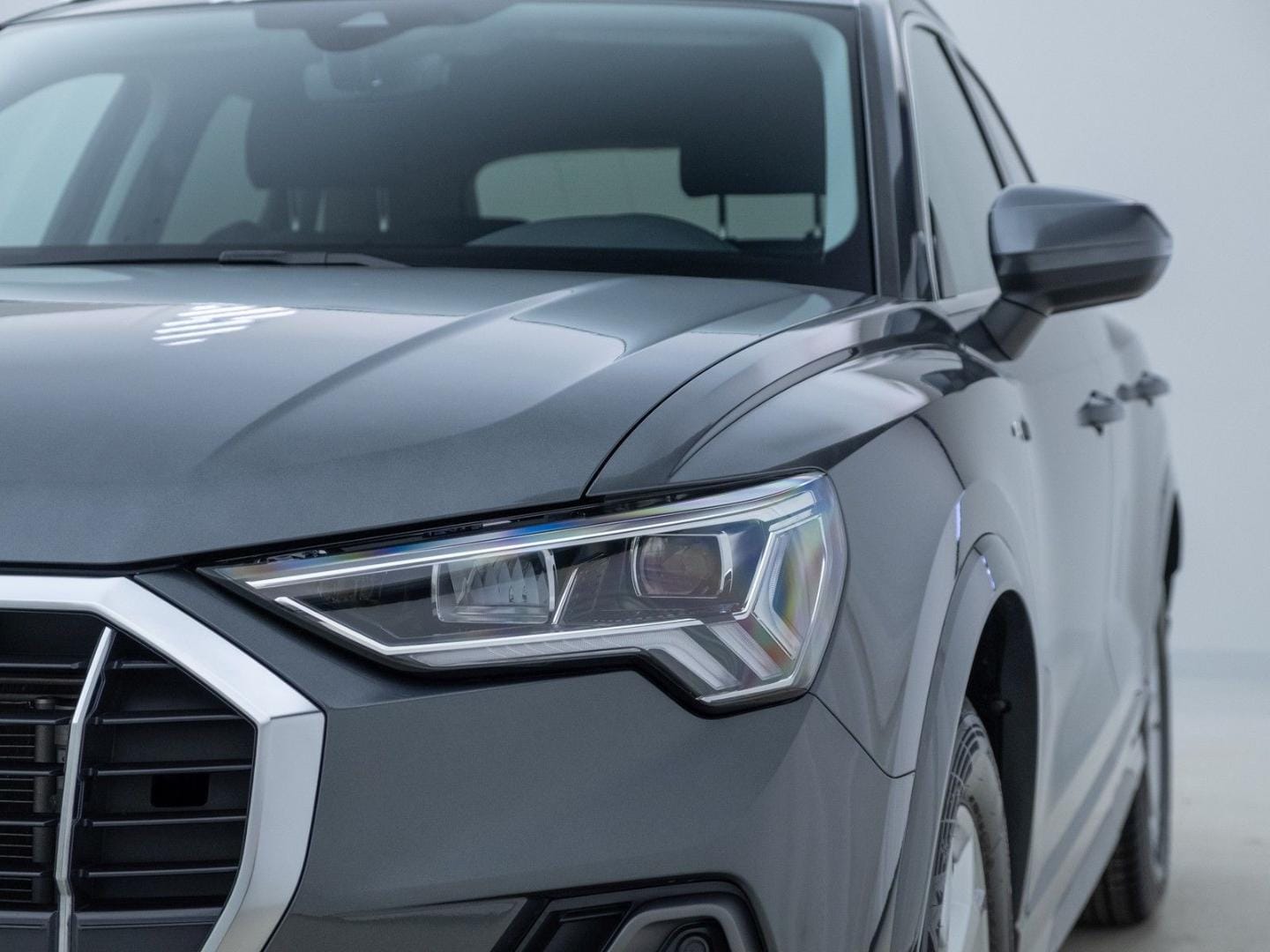 Bild über Audi Q3 TFSI quattro 180 kW S tronic - für weitere Informationen kontaktieren Sie den Audi Partner