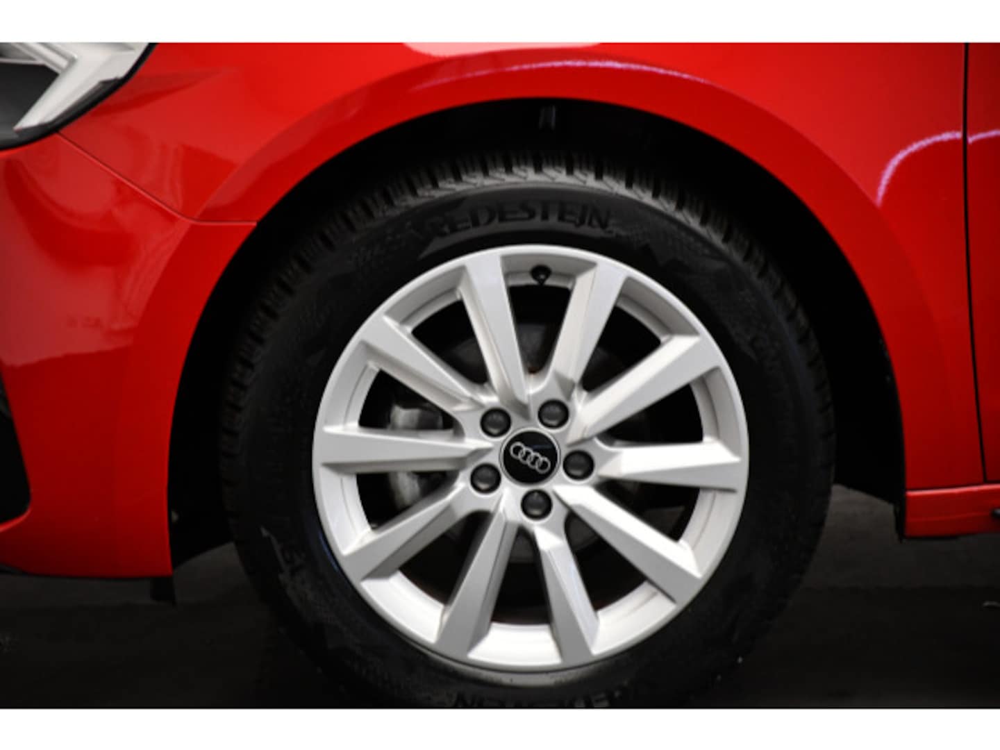 Bild über Audi A1 Sportback advanced 25 TFSI Schaltgetriebe - für weitere Informationen kontaktieren Sie den Audi Partner