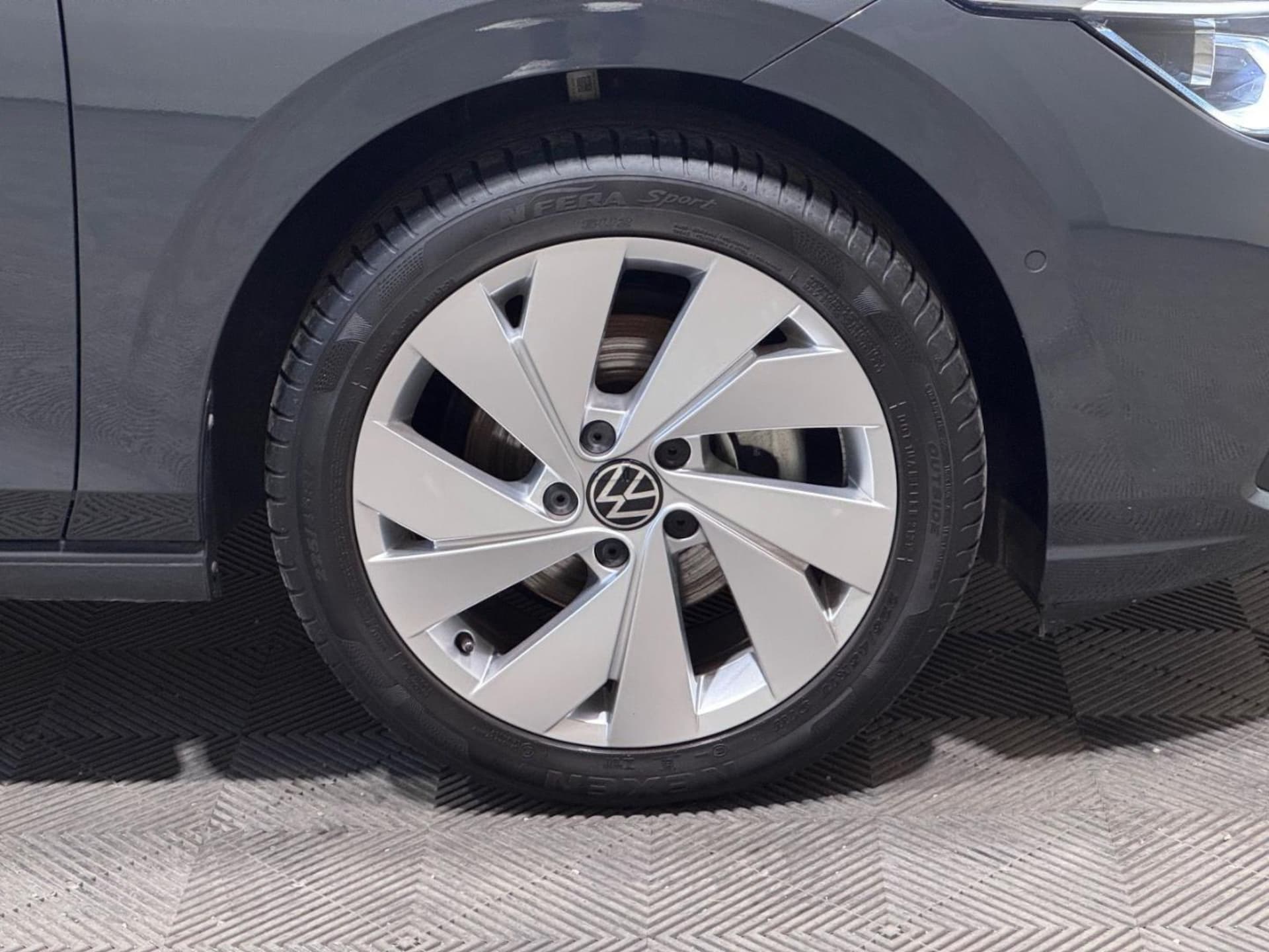 Volkswagen Golf Variant Style