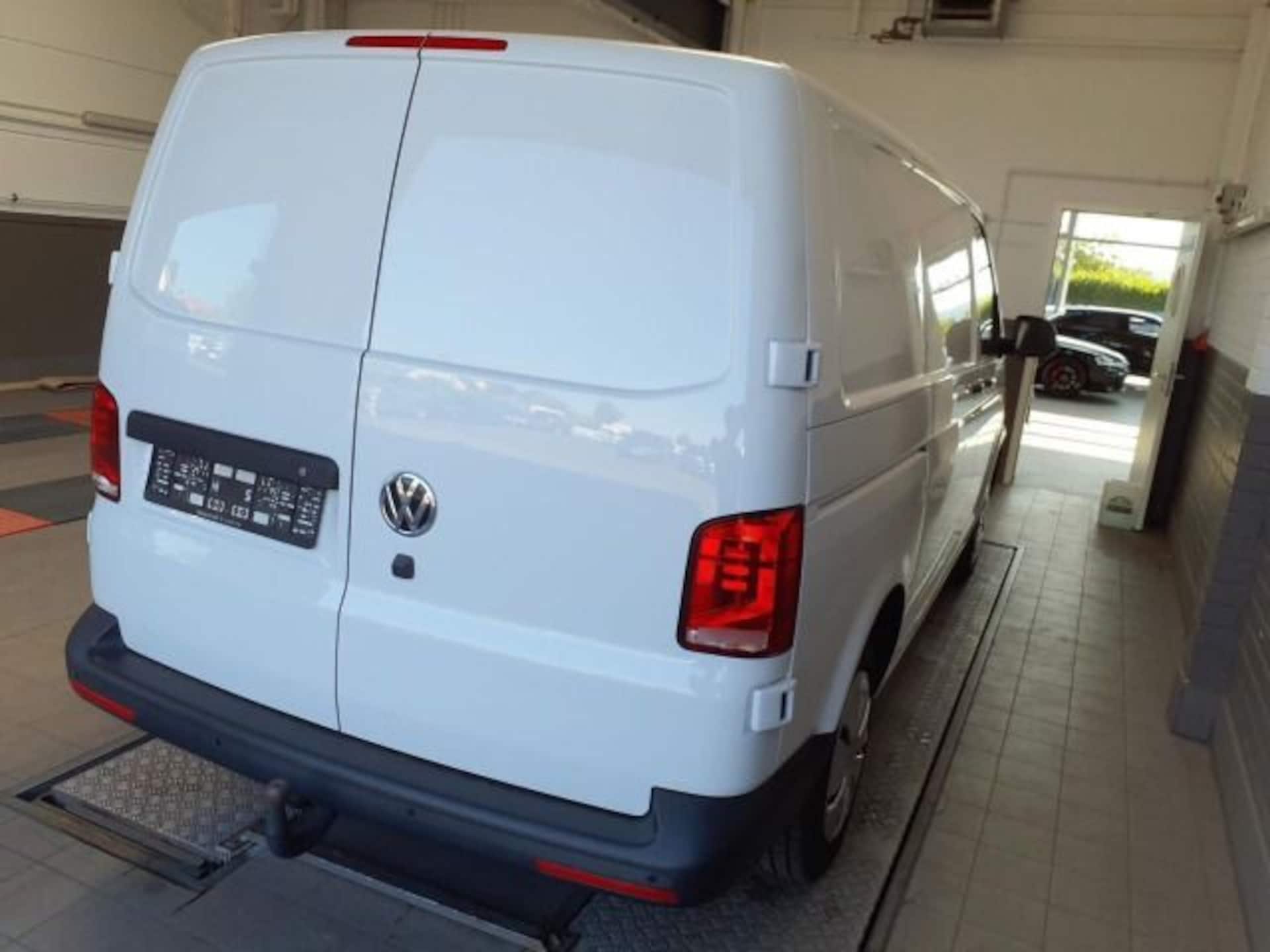 Volkswagen T6.1 Transporter Kasten kurzer Radstand