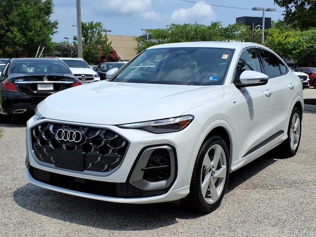 Photo of 2025 Audi Q5