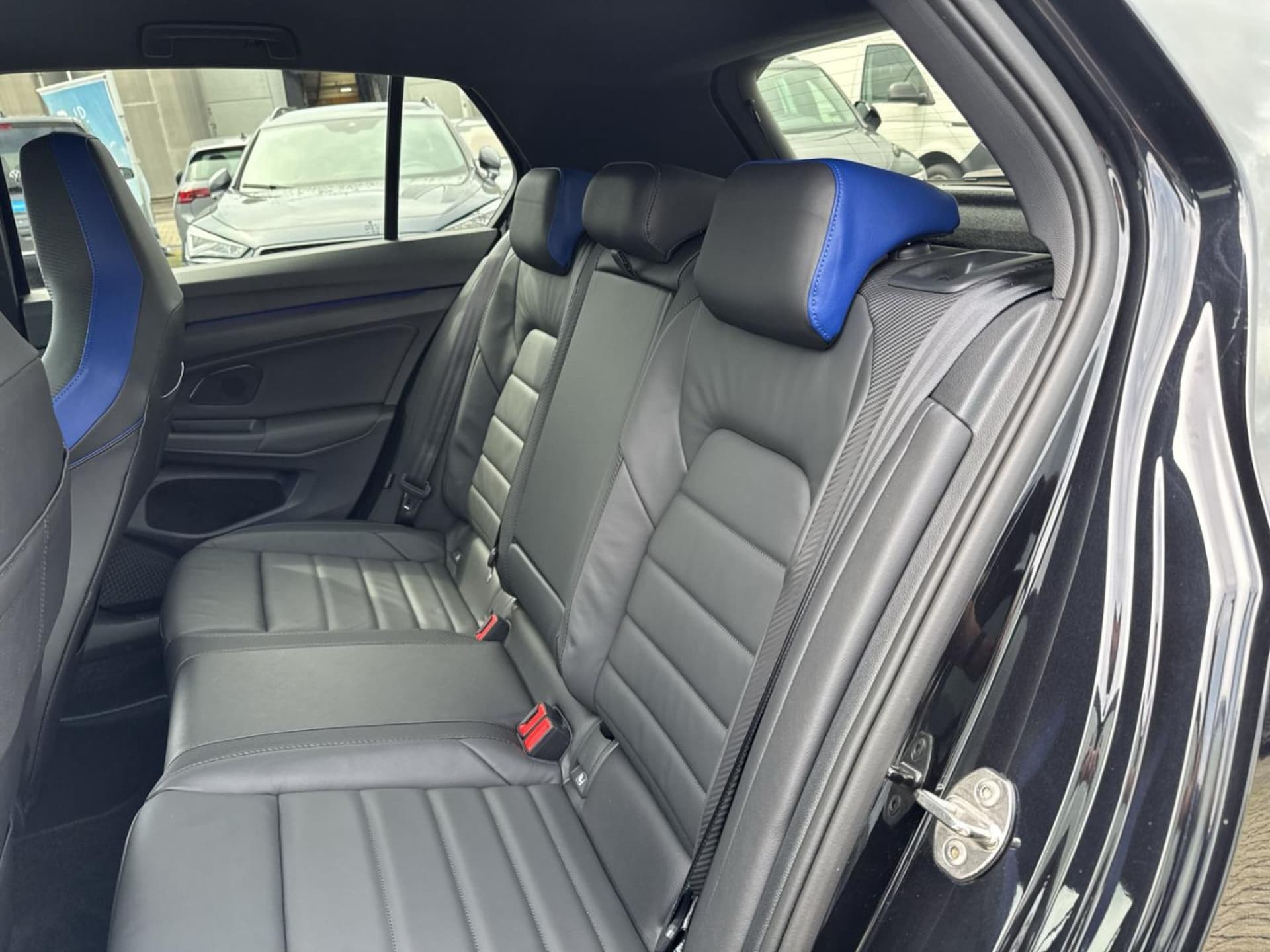 Volkswagen Golf R
