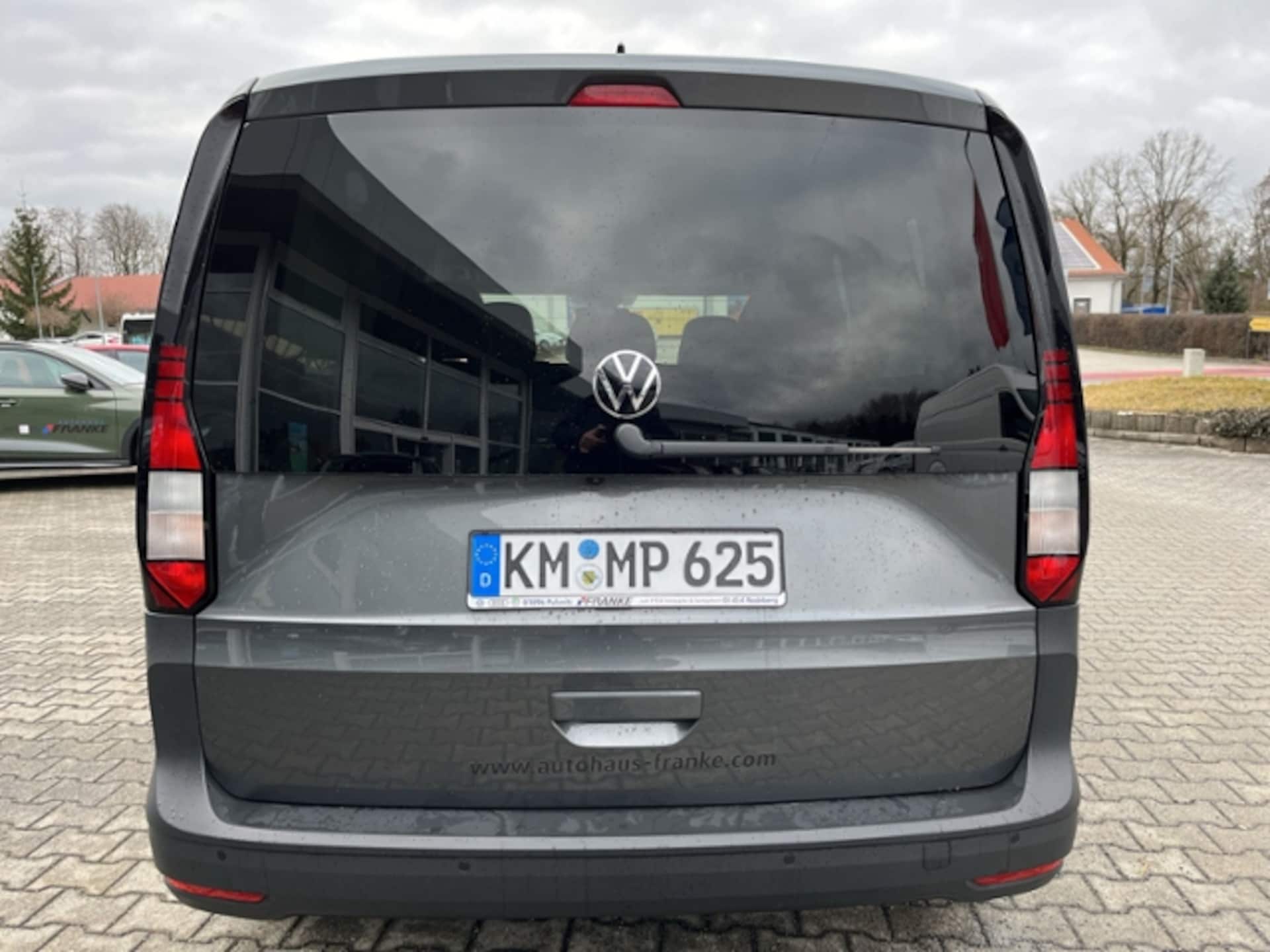 Volkswagen Caddy Basis-Modell