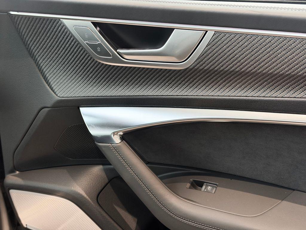 2025 Audi RS 7 Base - Photo 25