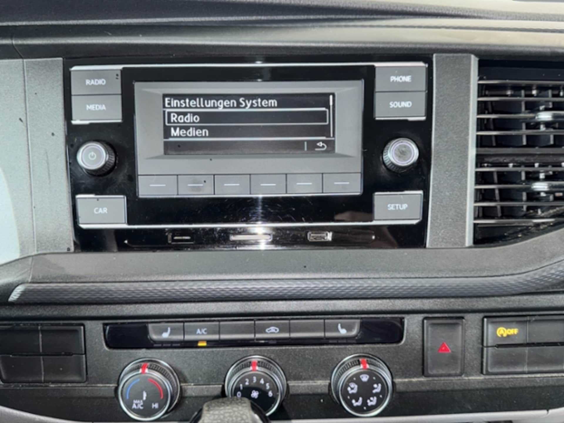 Volkswagen T6.1 Transporter Kasten kurzer Radstand