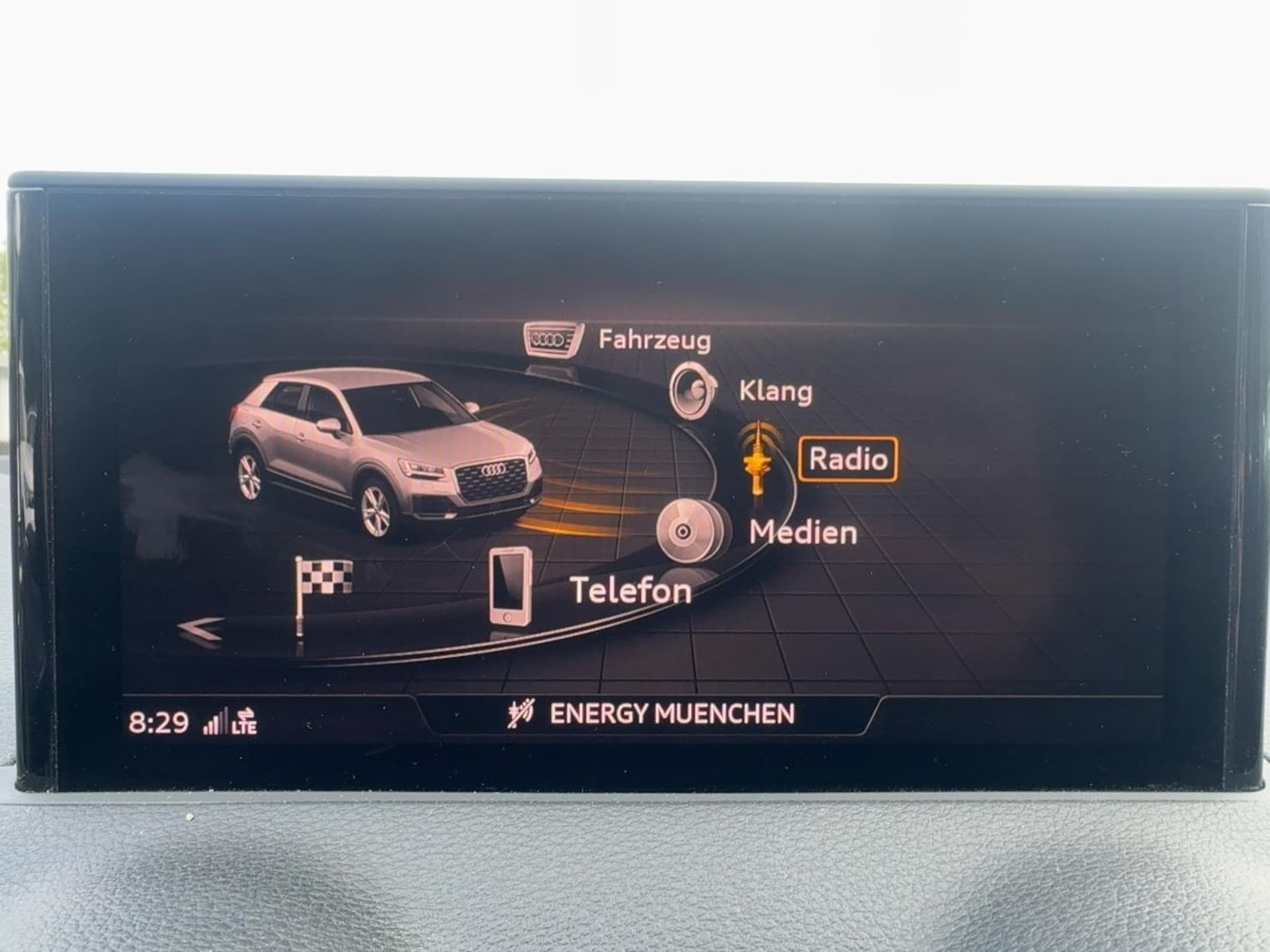 Audi Q2 S line