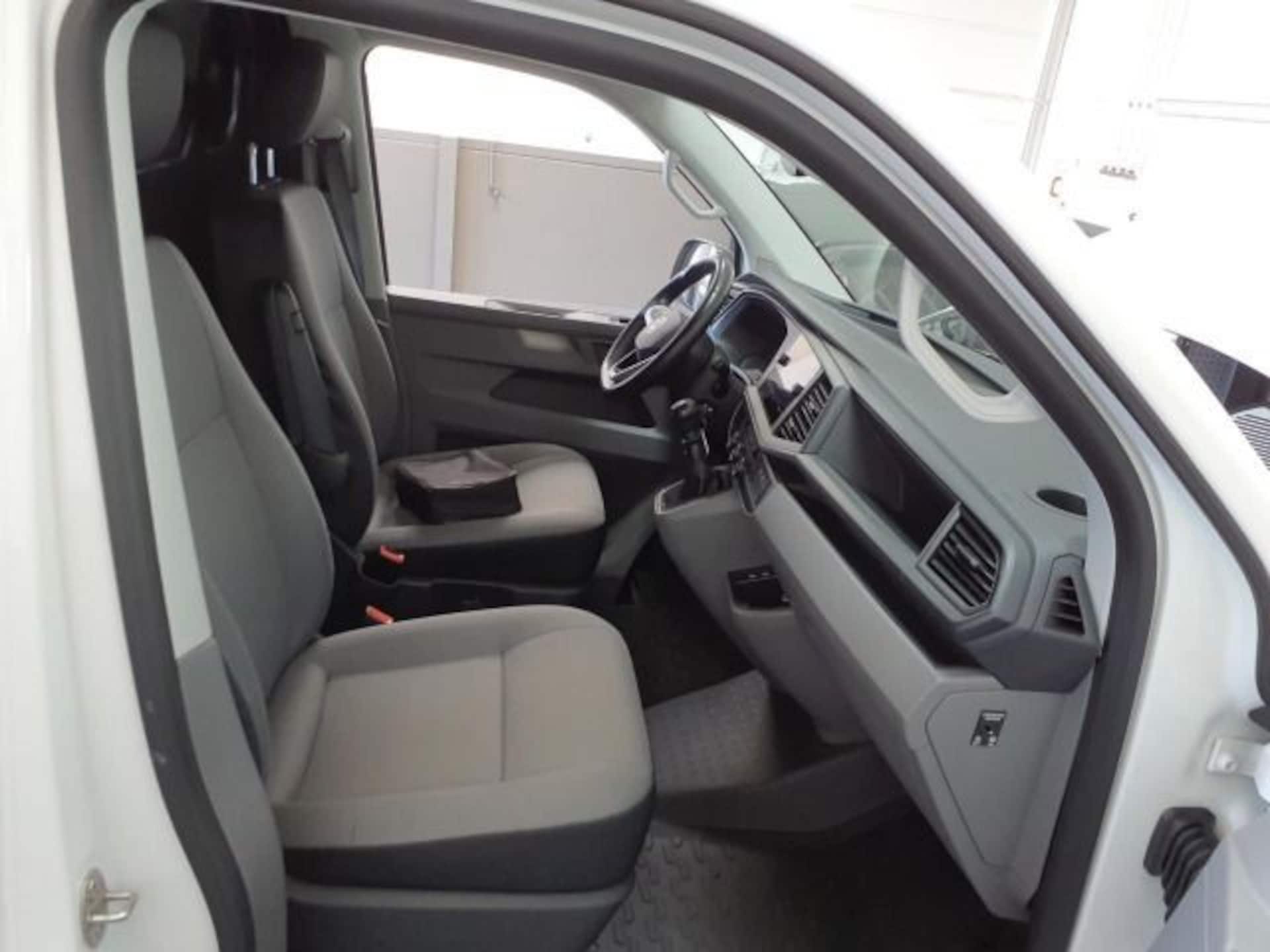 Volkswagen T6.1 Transporter Kasten kurzer Radstand