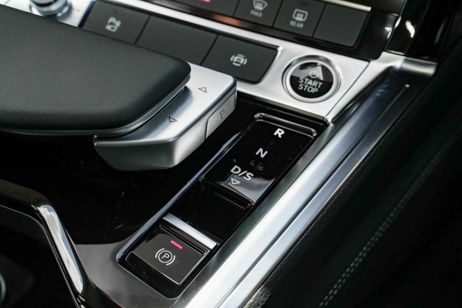 Audi Q8 Sportback e-tron