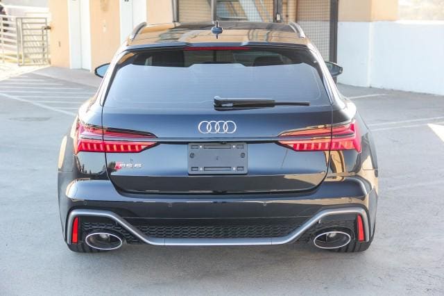 2025 Audi RS 6 Avant Base