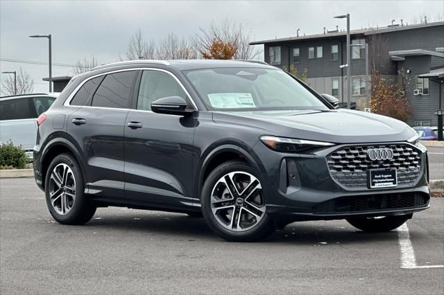 2025 Audi Q5 45 Prestige's photo