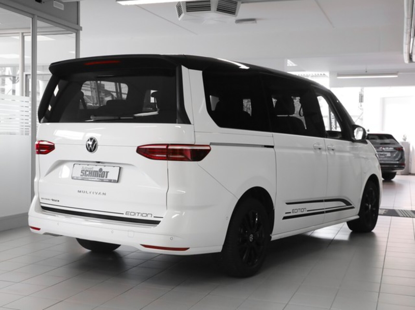 Volkswagen Multivan Langversion – Bild 2