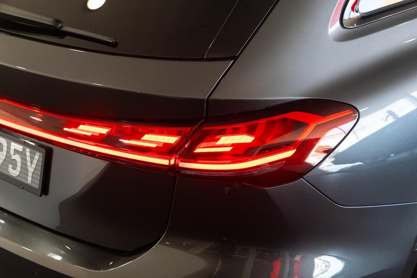 Image about Audi S5 Avant TFSI quattro 270 kW S tronic
