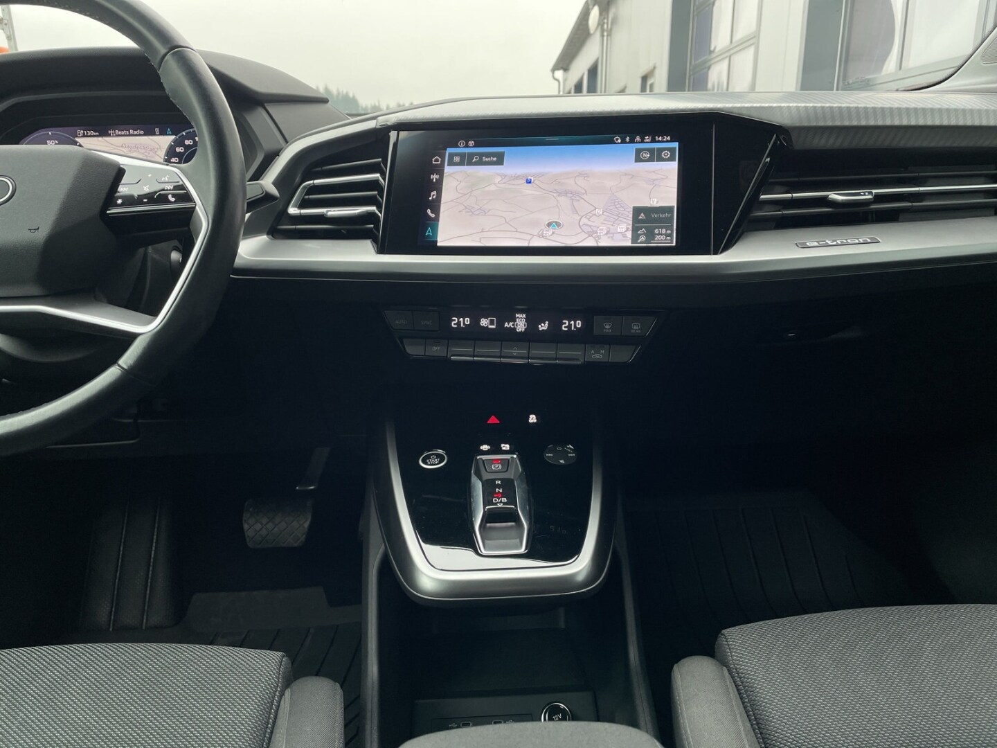 Image about Audi Q4 e-tron 40 e-tron