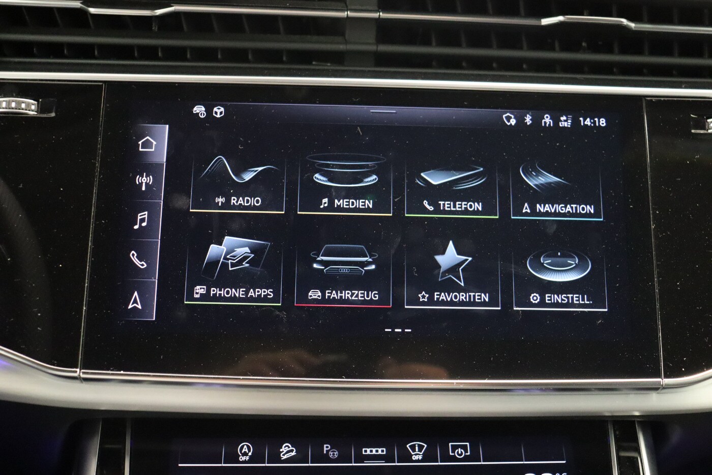 Image about Audi SQ7 TFSI quattro tiptronic