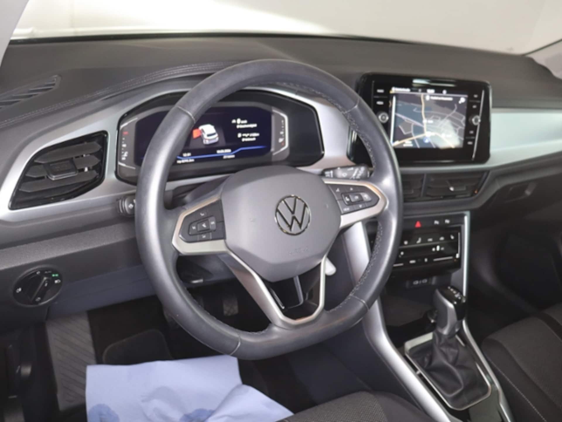 Volkswagen T-Roc Life