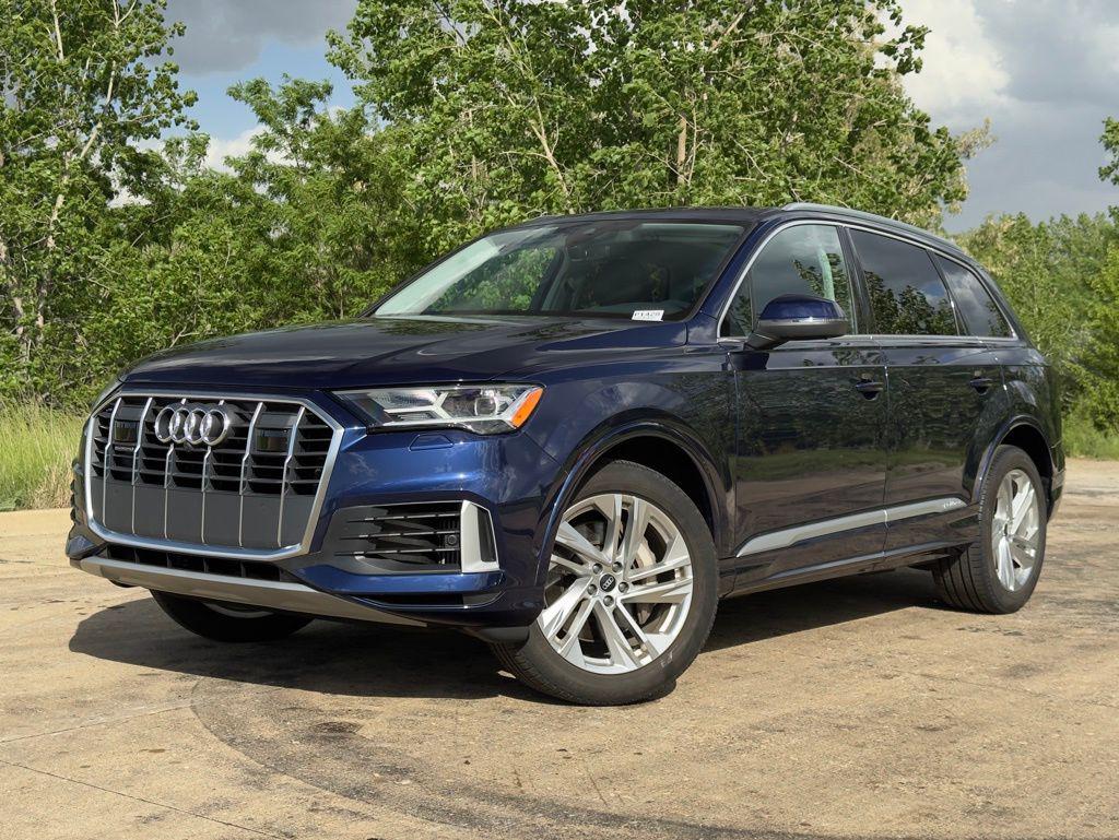 2022 Audi Q7 55 Premium Plus quattro Tiptronic's photo