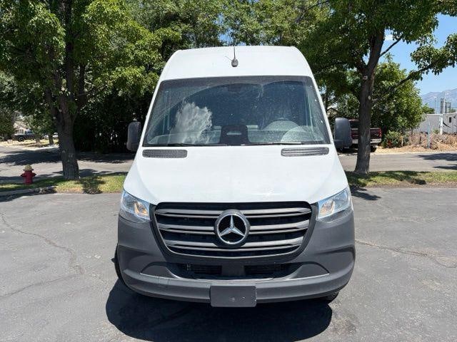 2025 Mercedes-Benz
