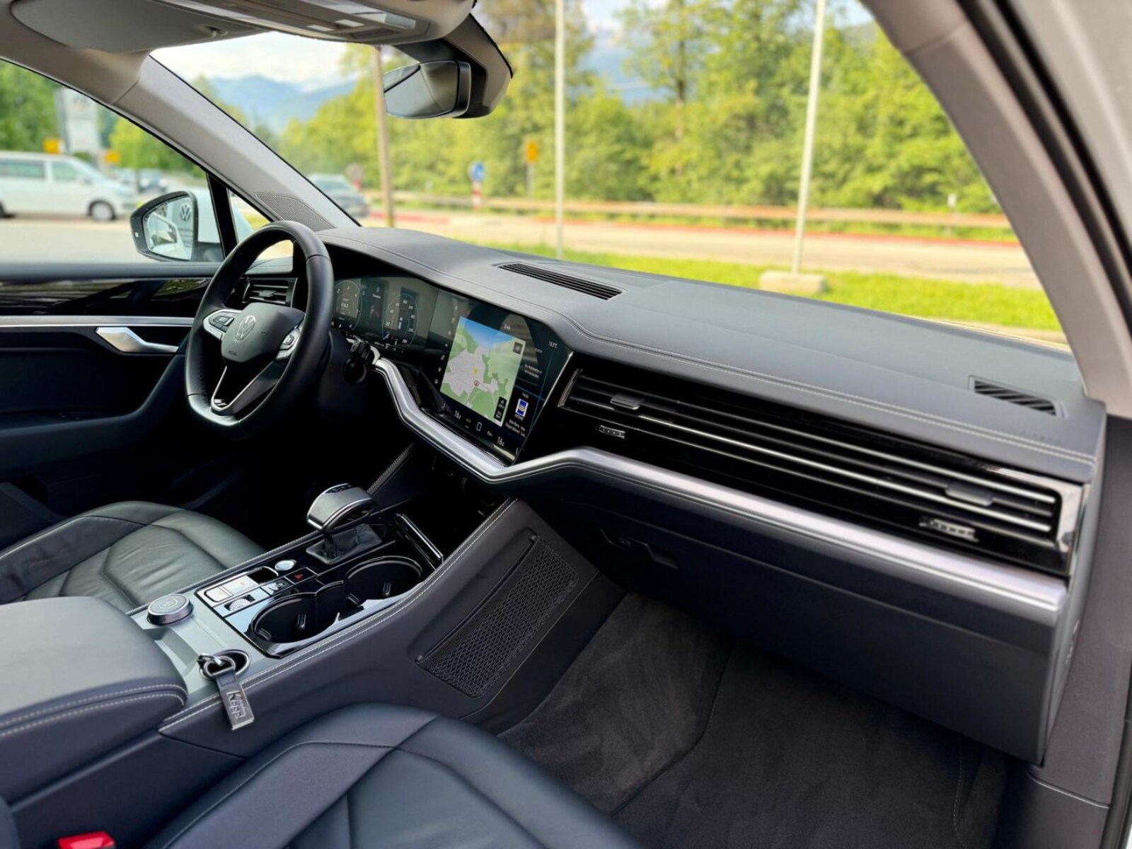 Volkswagen Touareg – Bild 11