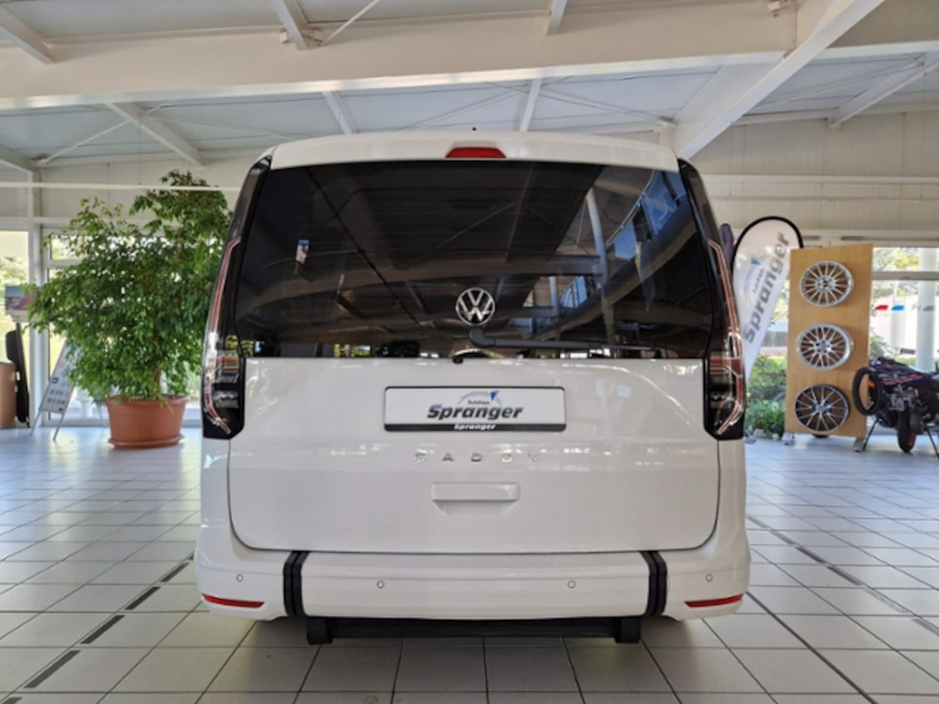 Volkswagen Caddy Maxi Basis-Modell