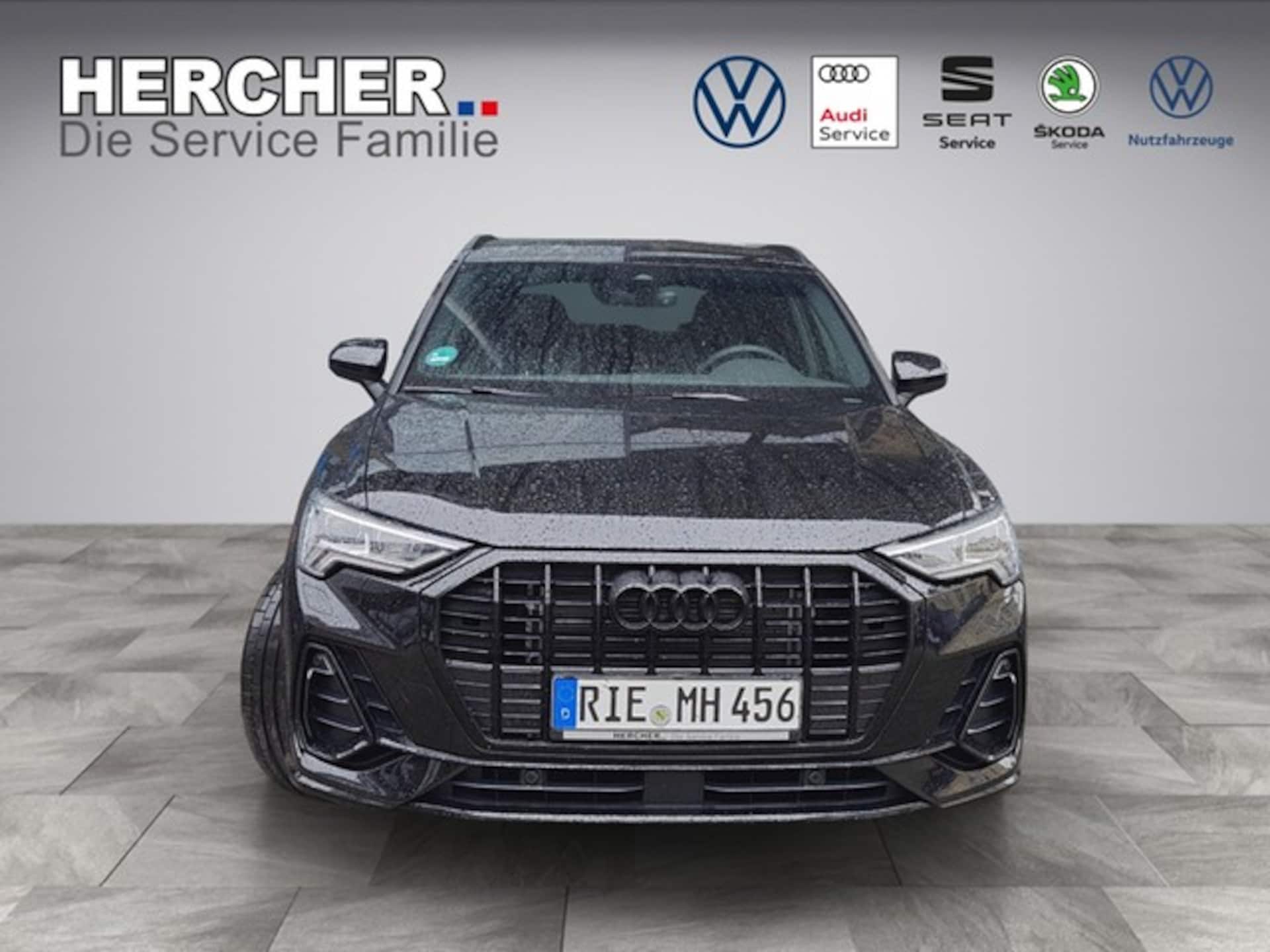 Audi Q3 SUV S line