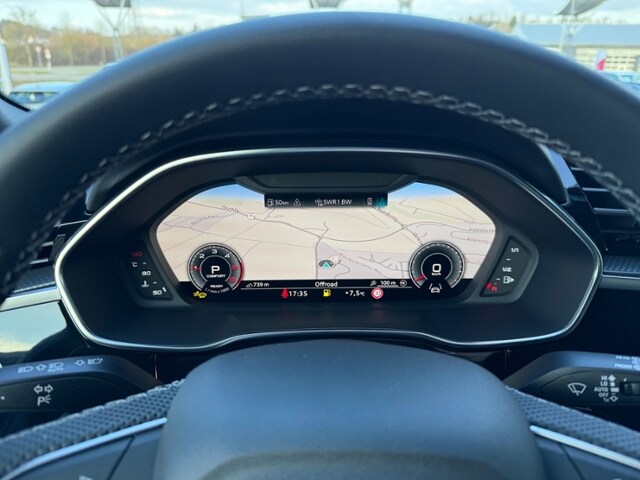 Image about Audi Q3 S line 35 TDI S tronic