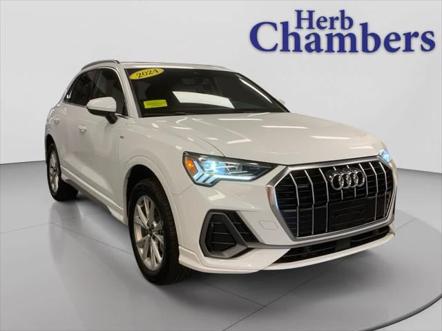 2024 Audi Q3 S Line Premium Plus's photo