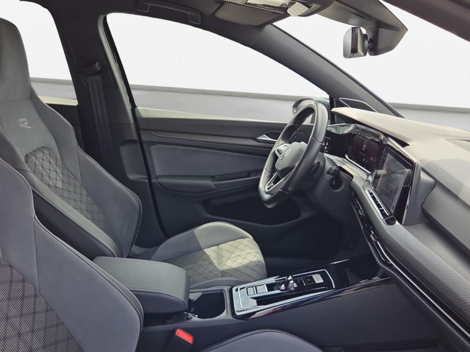 Volkswagen Golf R-Line
