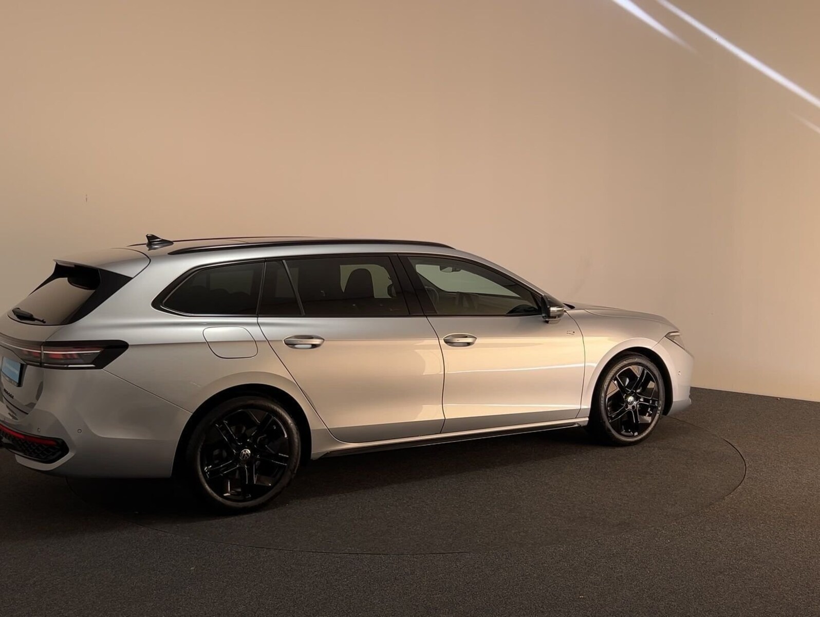 Volkswagen Passat – Bild 7