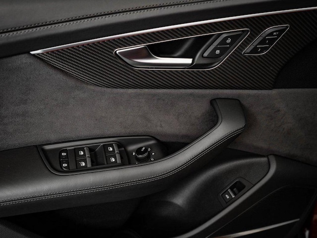 2024 Audi RS Q8 Base - Photo 29