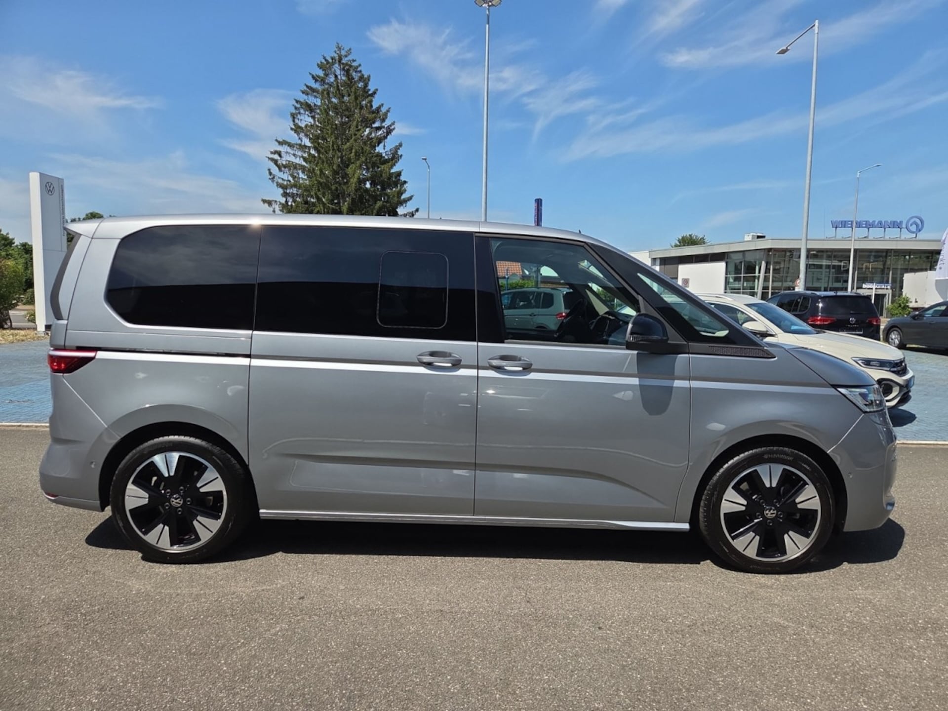 Volkswagen Multivan Life