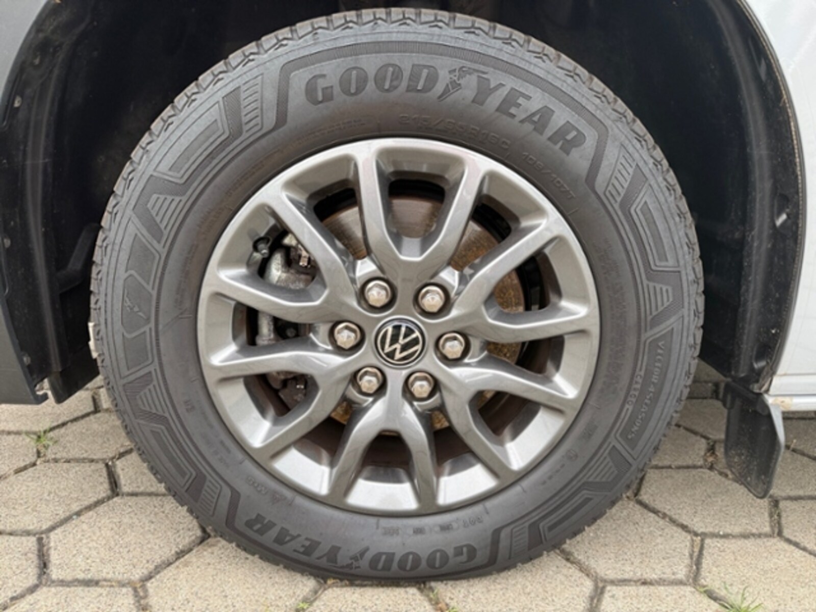 Volkswagen Transporter Kasten kurzer Radstand – Bild 15