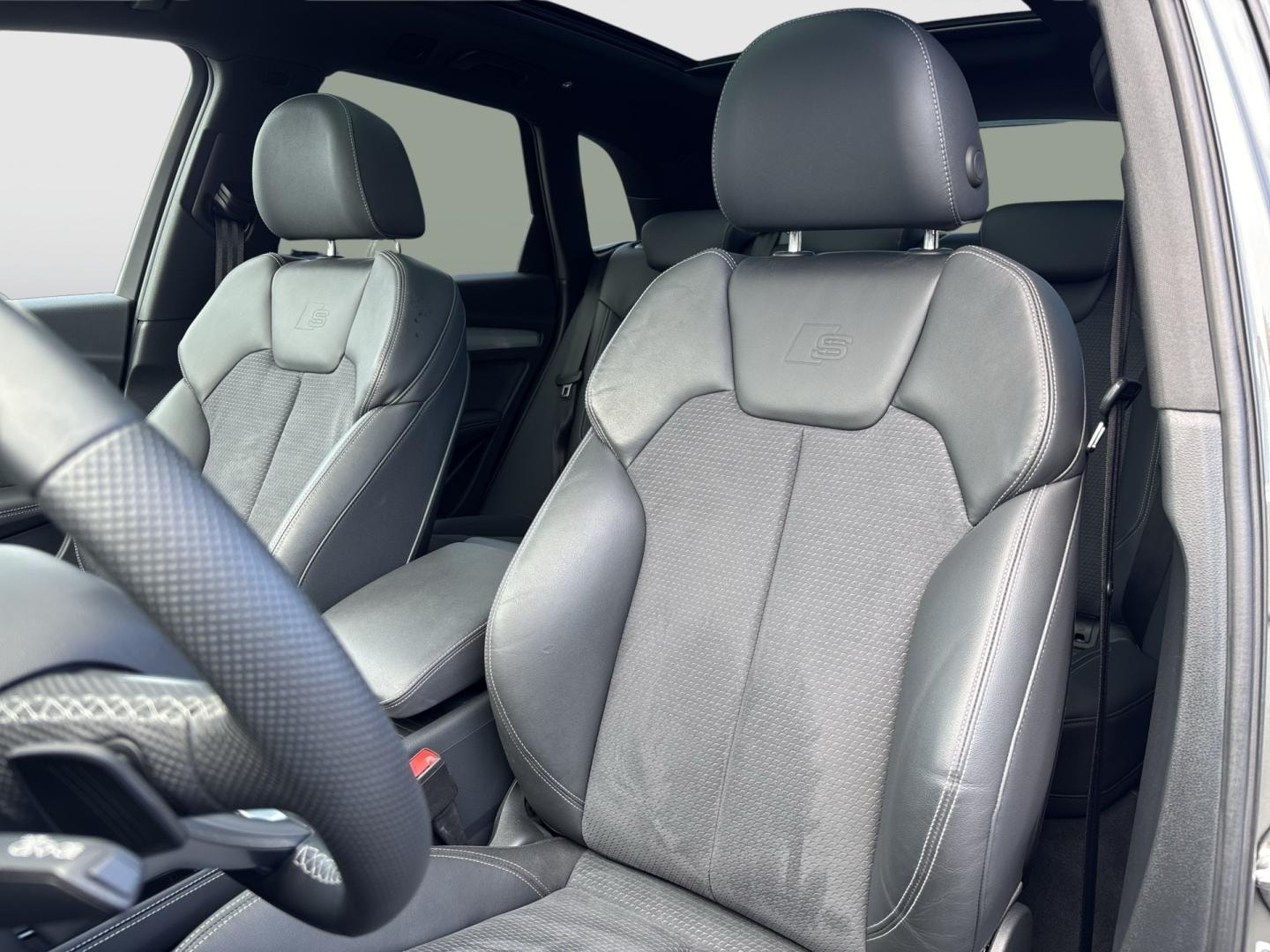 Bild über Audi Q5 40 TDI quattro 150 kW S tronic - für weitere Informationen kontaktieren Sie den Audi Partner