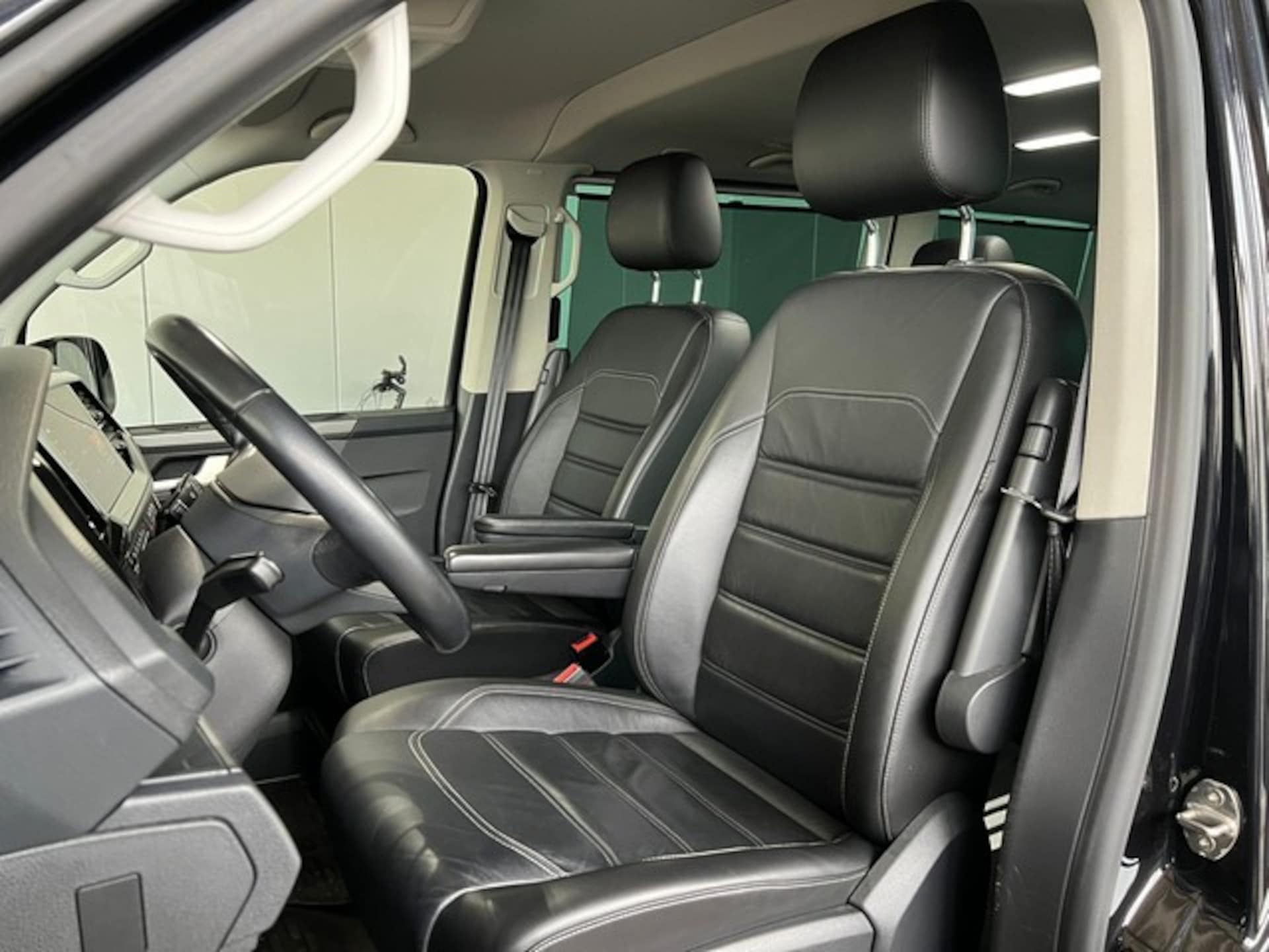 Volkswagen T6.1 Multivan Highline
