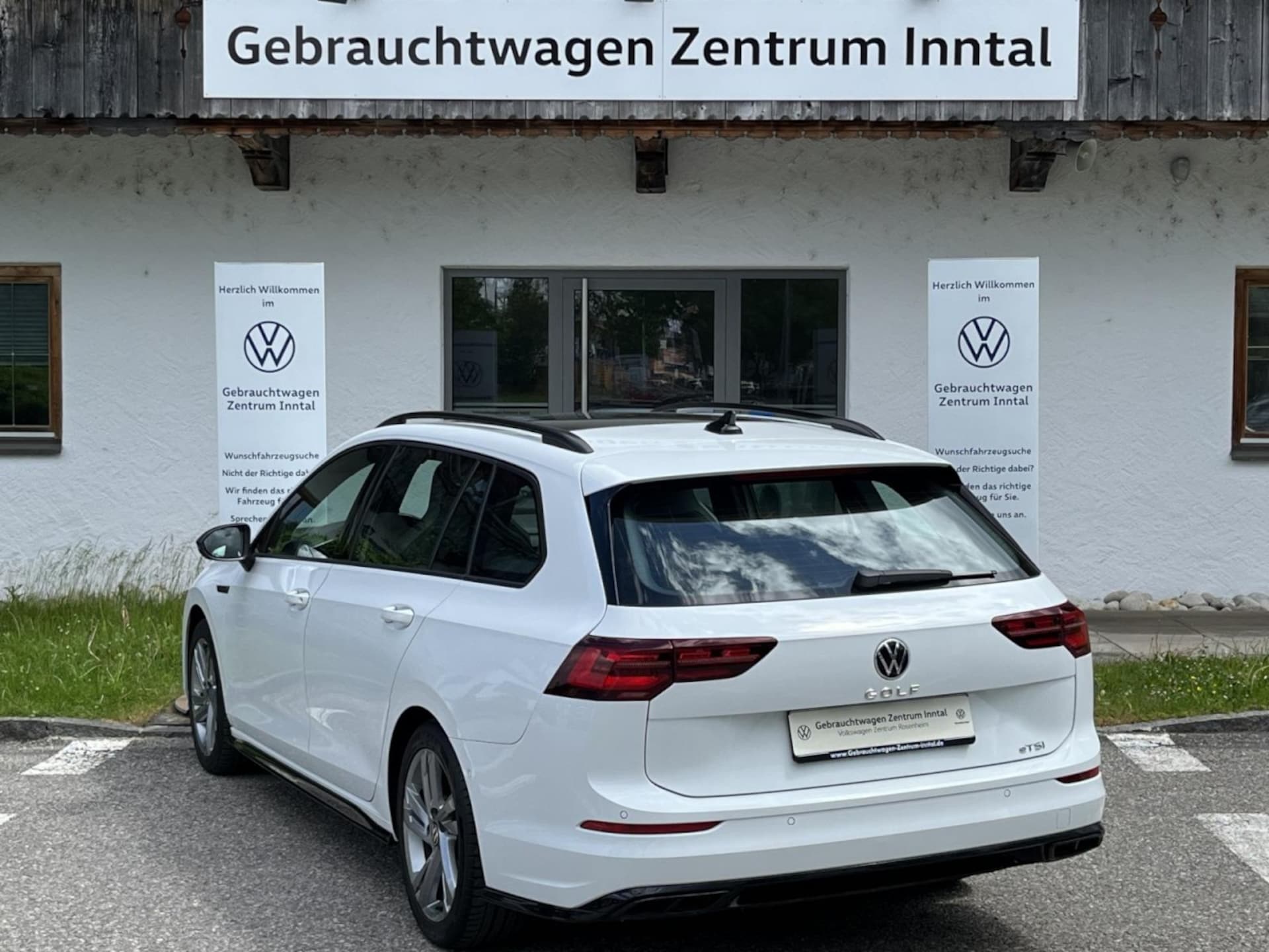 Volkswagen Golf Variant R-Line