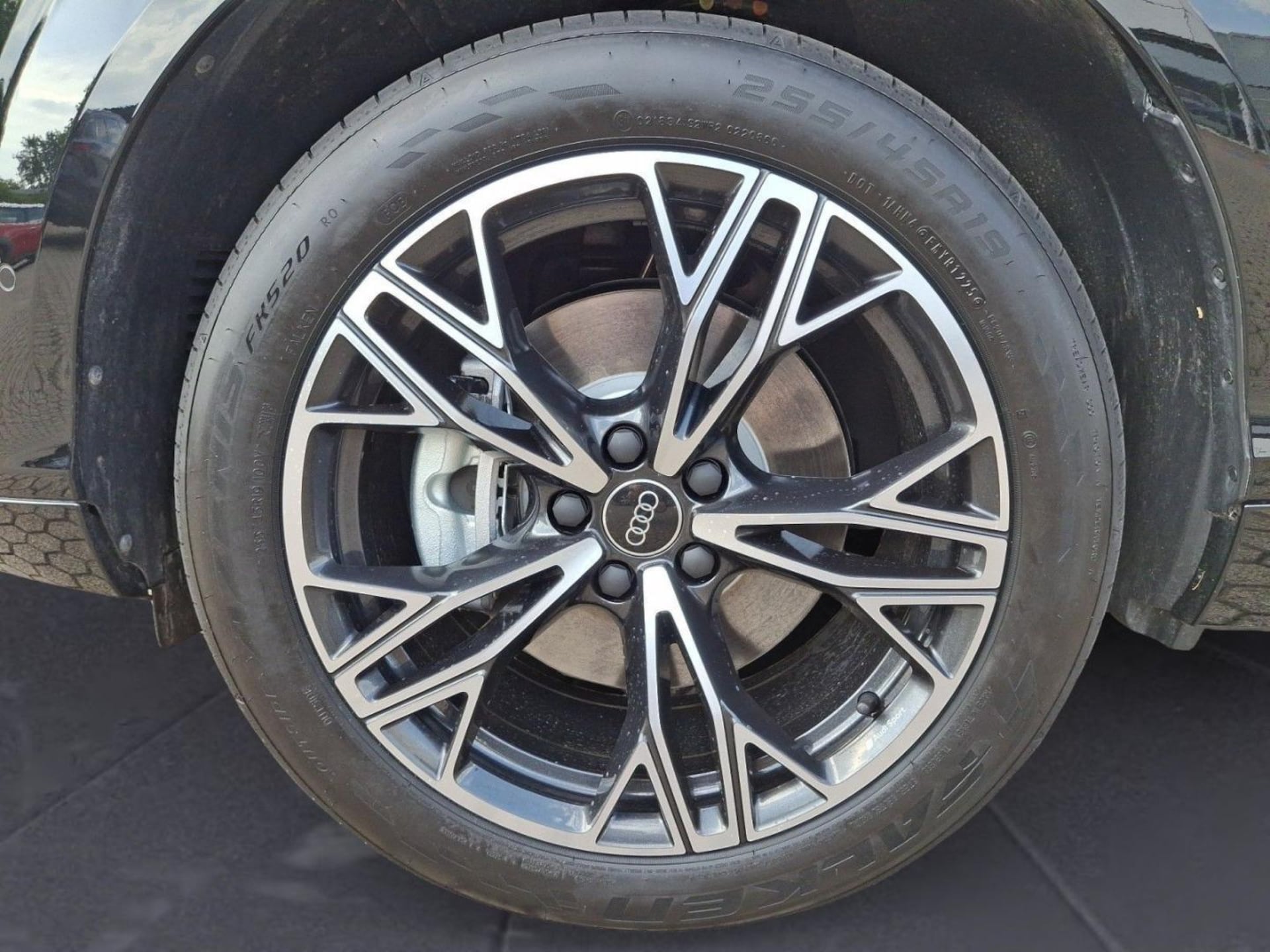 Audi Q3 SUV e-hybrid