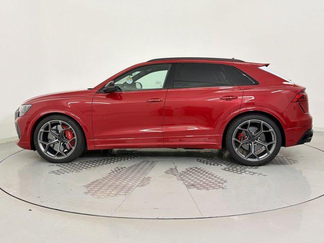 2026 Audi RS Q8 SUV performance