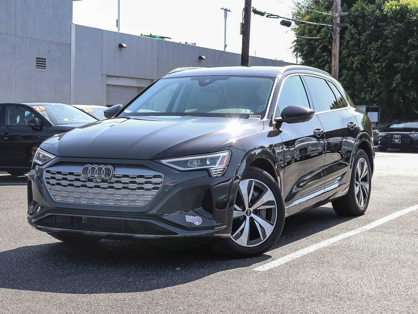 2024 Audi Q8 e-tron 55 114 kWh Premium Plus quattro's photo