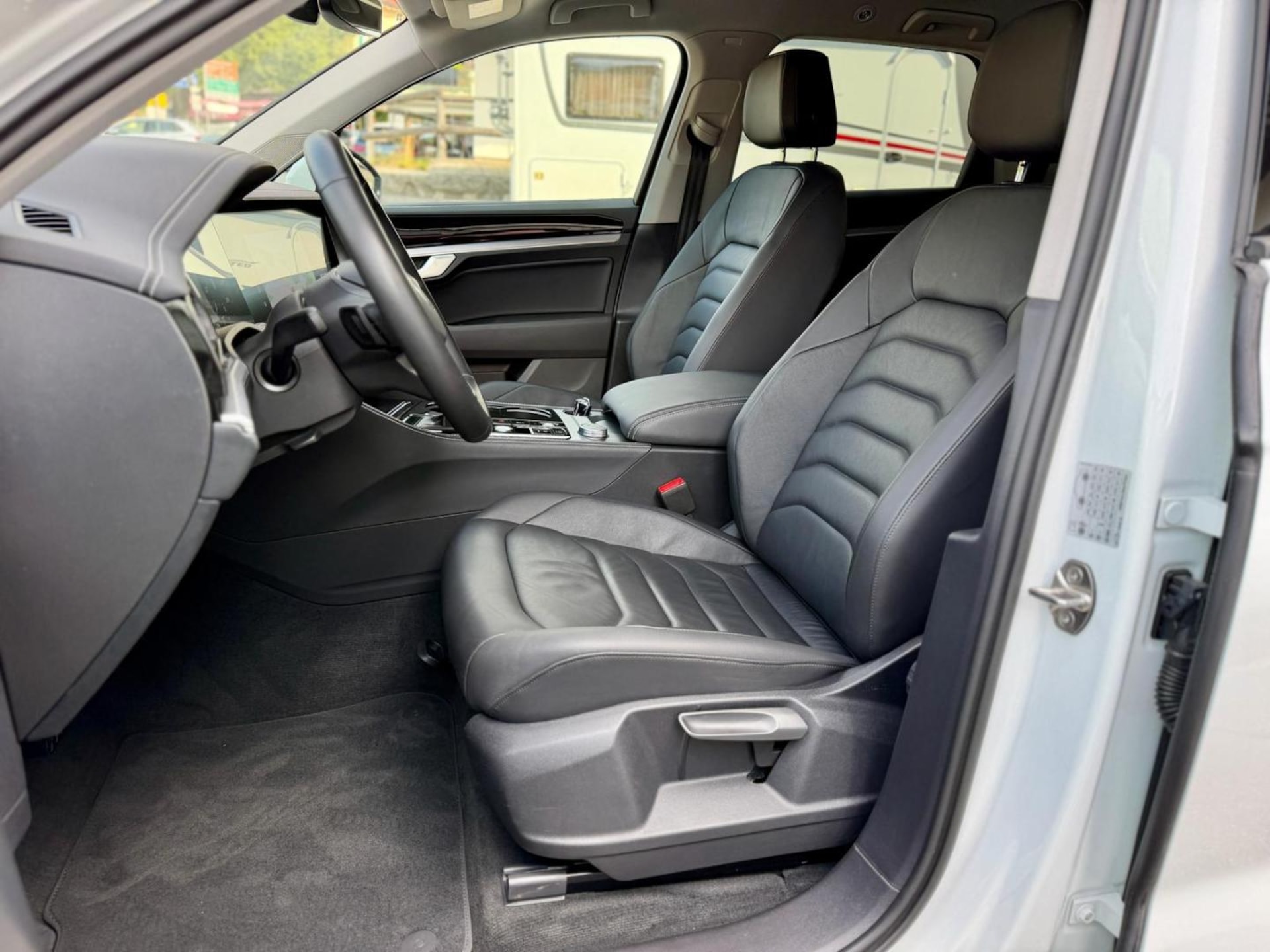 Volkswagen Touareg Basis-Modell