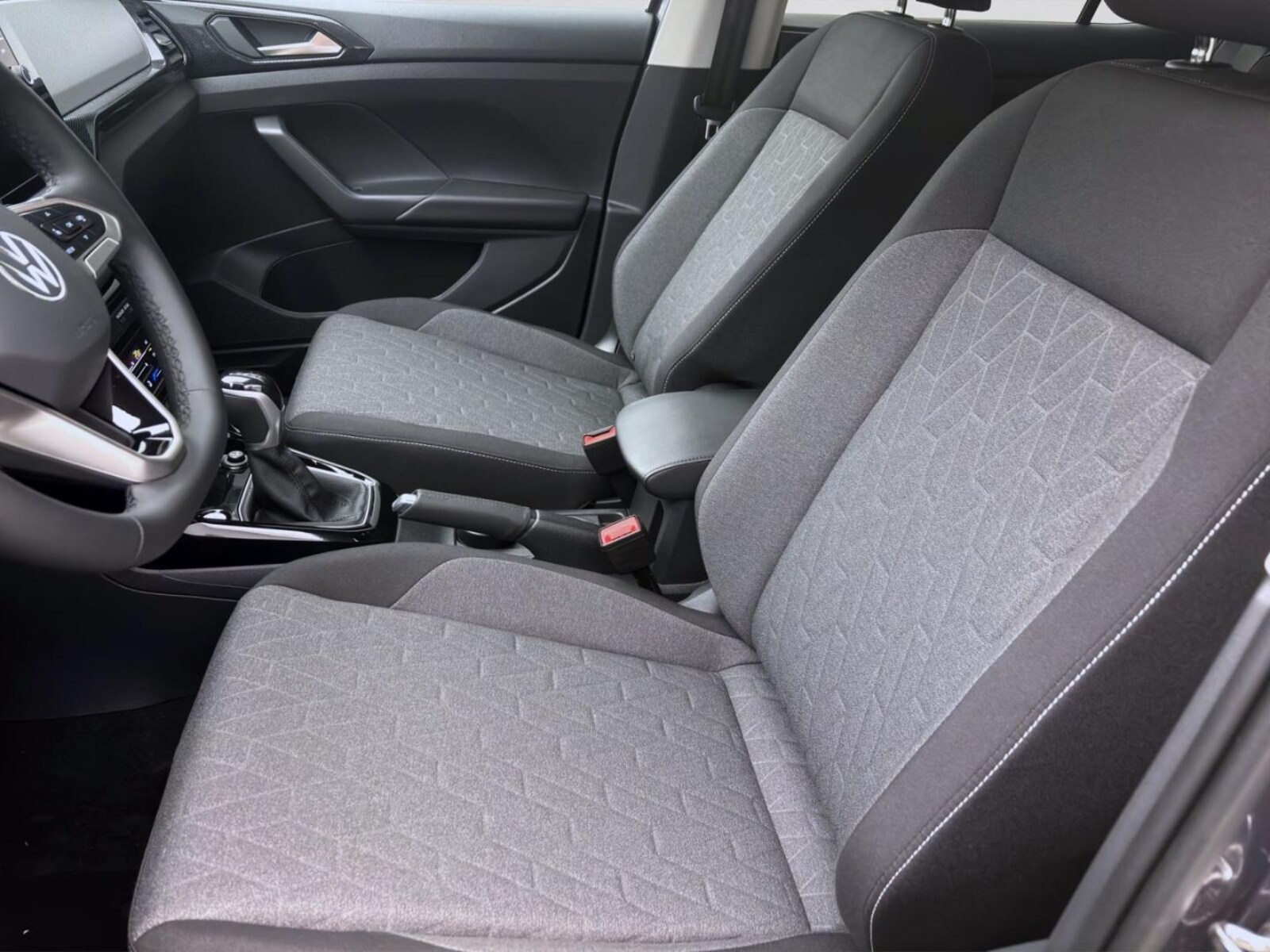 Volkswagen T-Cross – Bild 9