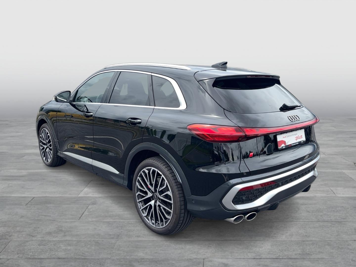 Bild über Audi SQ5 SUV TFSI 270 kW S tronic - für weitere Informationen kontaktieren Sie den Audi Partner