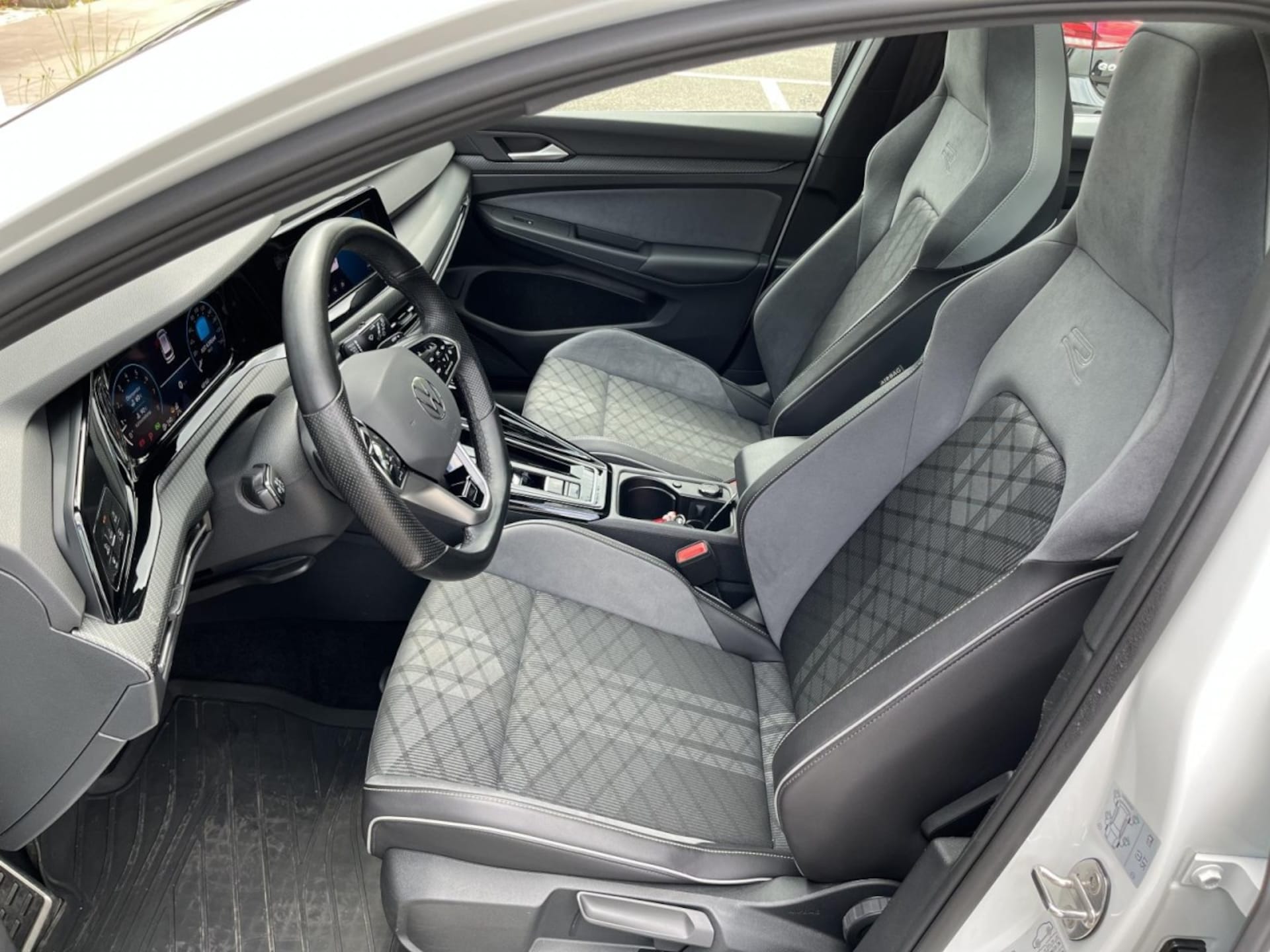 Volkswagen Golf Variant R-Line