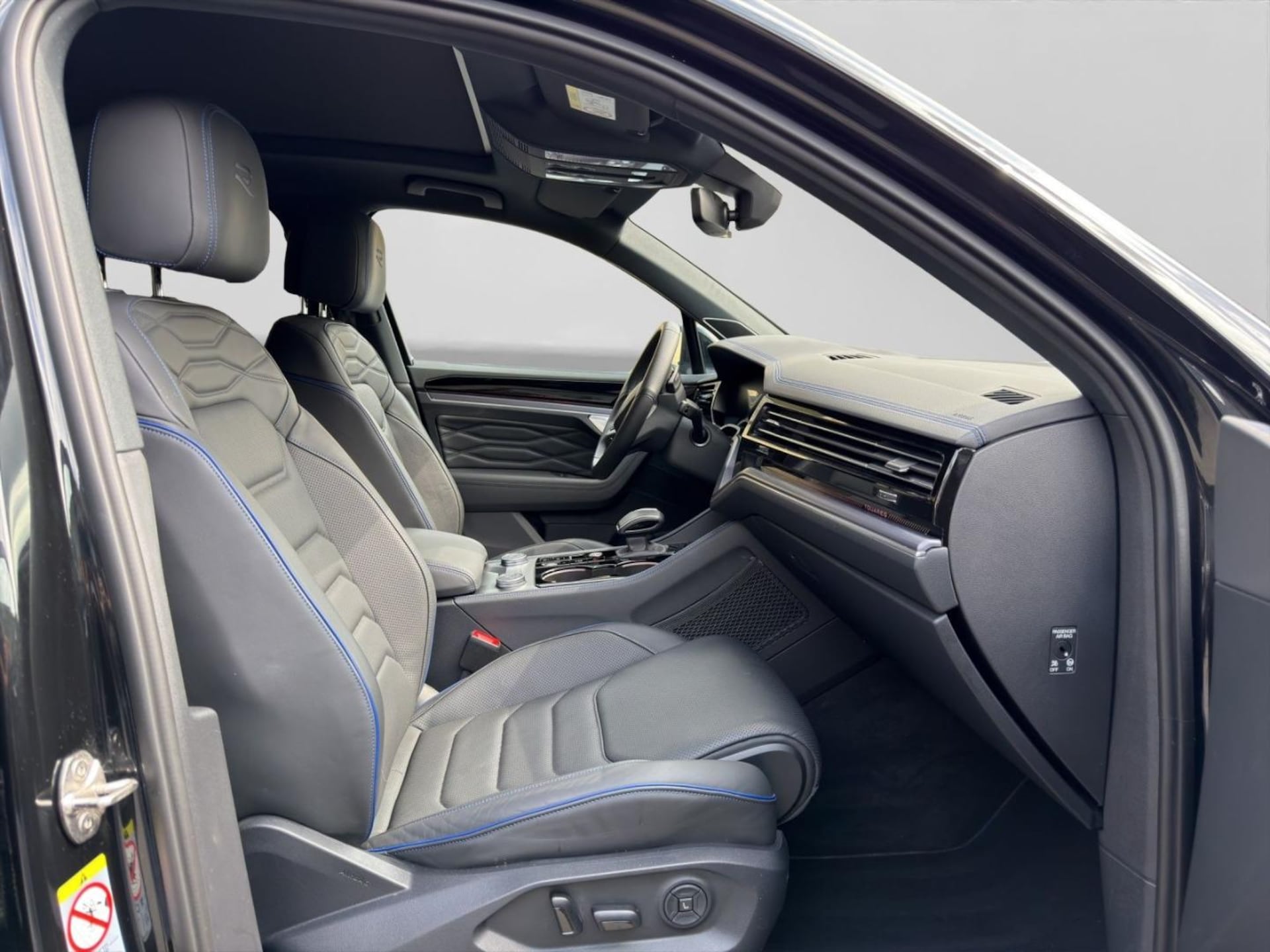Volkswagen Touareg R