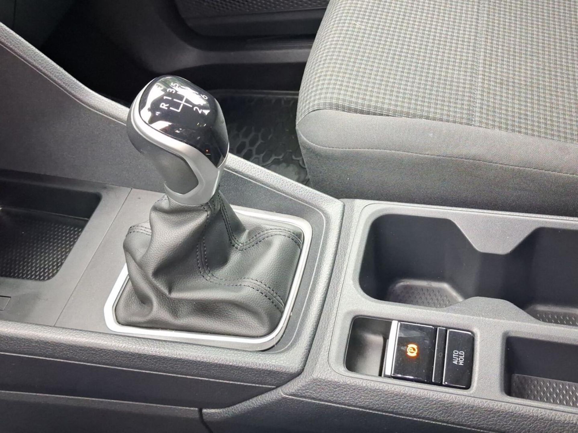 Volkswagen Caddy Maxi Basis-Modell