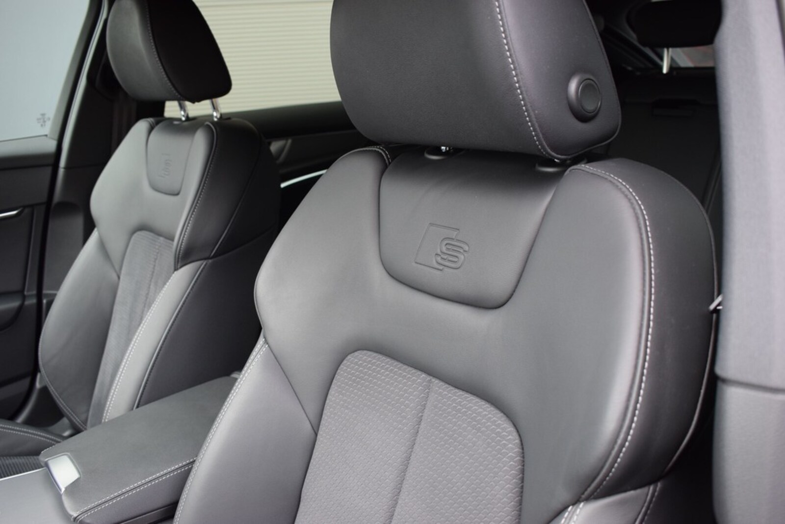 Audi S6 Avant – Bild 13
