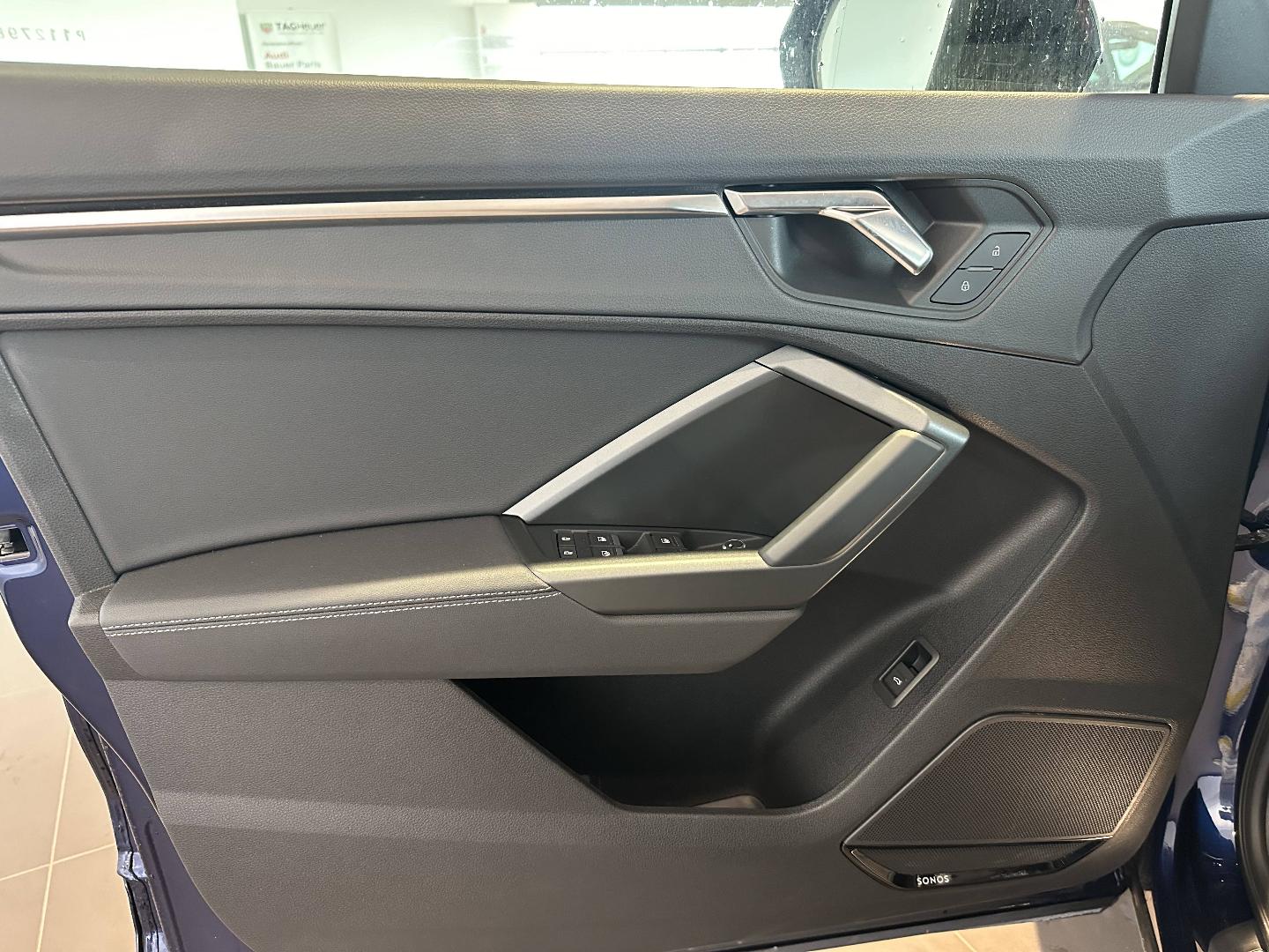 Image about Audi Q3 S line 35 TFSI 110 kW (150 ch) S tronic